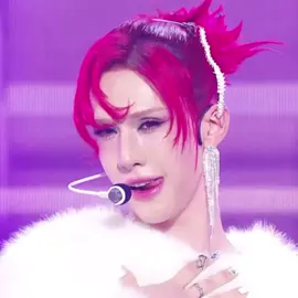 umuti give me one chance please please please i promise i can treat you right PLEASEEE  #wumuti #xlov #kpop #fyp 