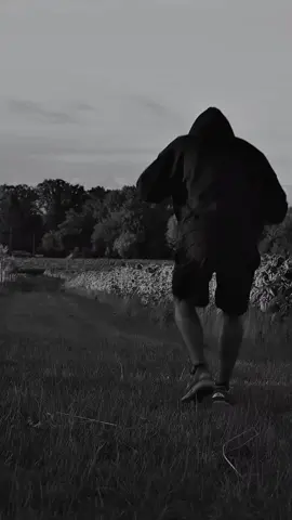 Escucha ❤️ #estados #frases #dichos #lyrics #reflexiones 