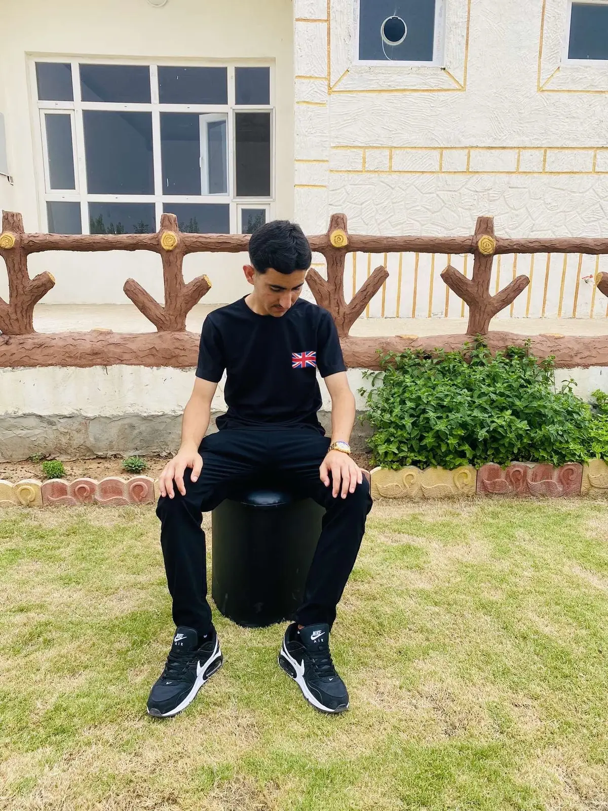 #hare karbn❤️‍🩹😅🇬🇧#foryou #London #fypシ #foryou 