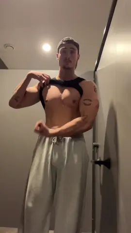 #fyp #GymTok #posing 