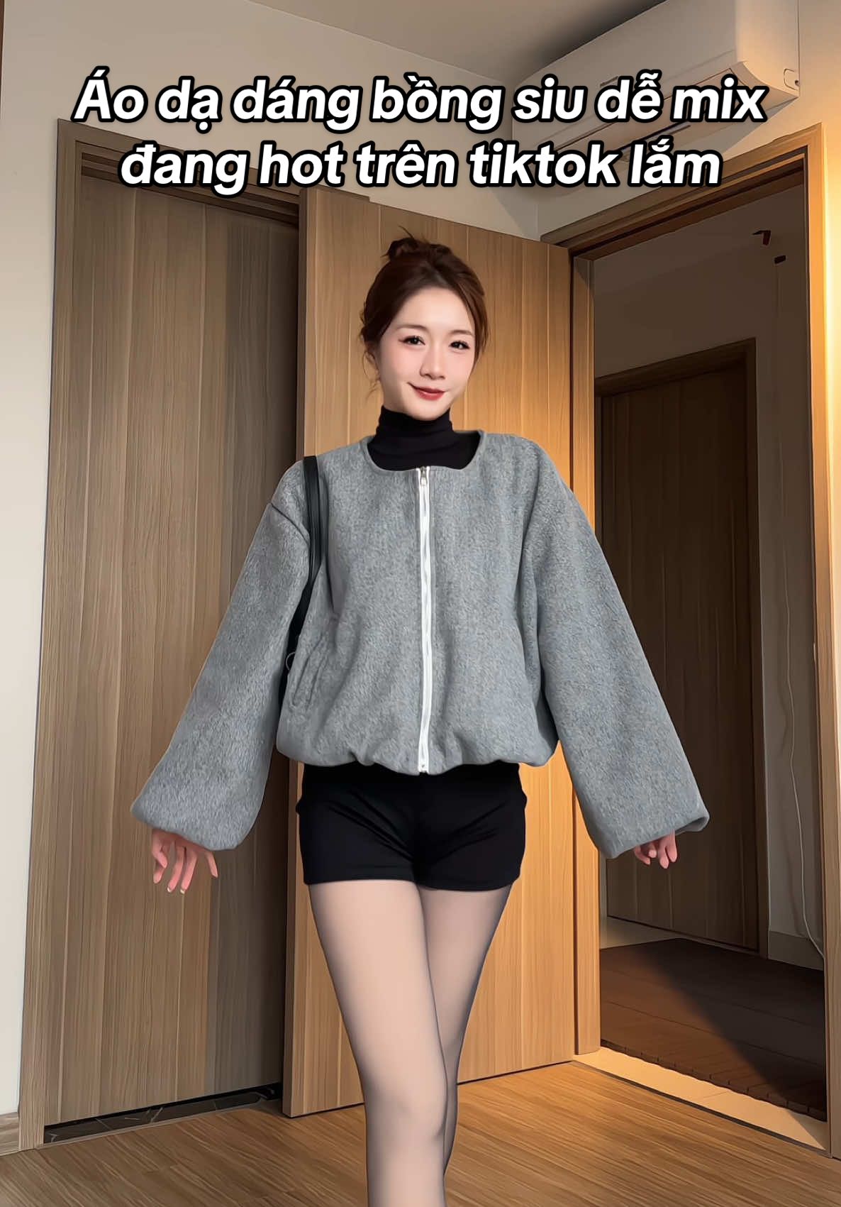 Trời ơi nó xinh nó cưng xỉuu ✨ #henioimacgi #xuhuong #aokhoac #muadongmacgi #OOTD 