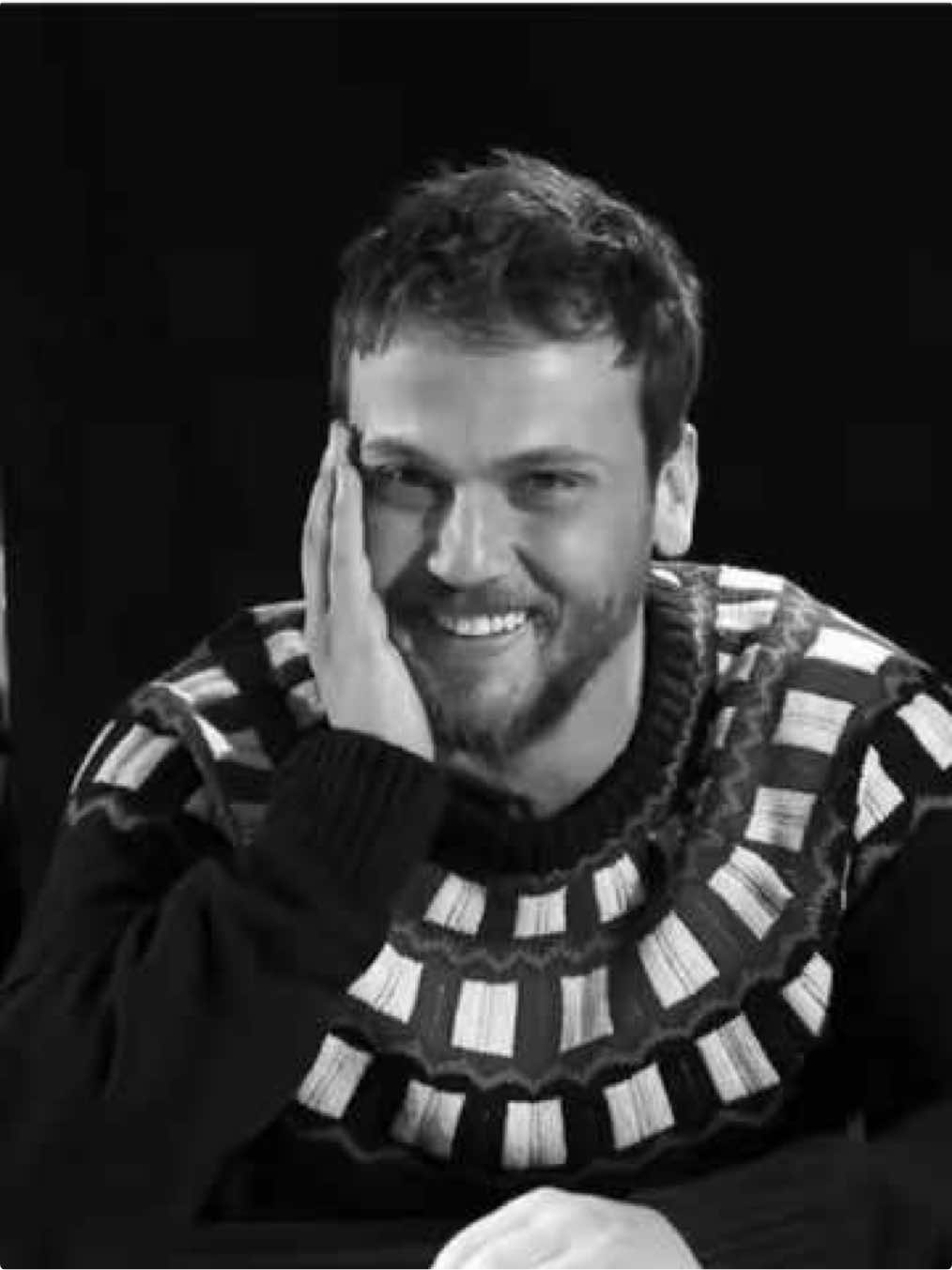 اه يا حلو !💕fyp #foryou #yamac #çukur# #arasbulutiynemli تبي اشتراك نتفلكس او شاهد ثقه ؟ @اشتراكاتًً | whachplay روحو لهم 