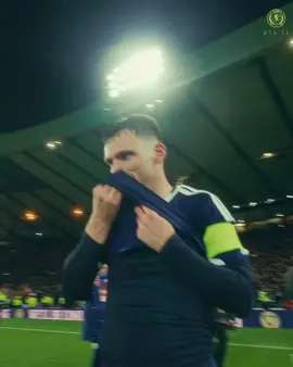 Unforgettable moments 🏴󠁧󠁢󠁳󠁣󠁴󠁿 #FIFAWorldCup #Scotland #HampdenPark #fyp 