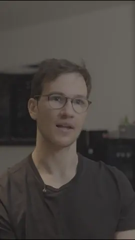 Want financial success? You HAVE to understand capitalism. It rewards problem-solvers. Solve big problems, get big rewards. #FinancialSuccess #Capitalism #MoneyMindset #SolveProblems #henriquedubugras, #brex, #clipfyhdubugras @hdubugras e @clipfy.league