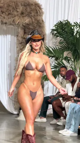 Bella Valenti and Sherry Foreign for Haute Gala Miami Seim Week 2025 #fyp #foryoupage #bikini #fashion #Runway 