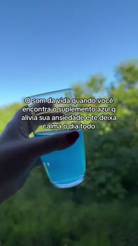 A vontade de viver voltando depois desse suco azul  #foryou #fypシ゚ 
