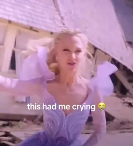 #arianagrande #wickedforgood 