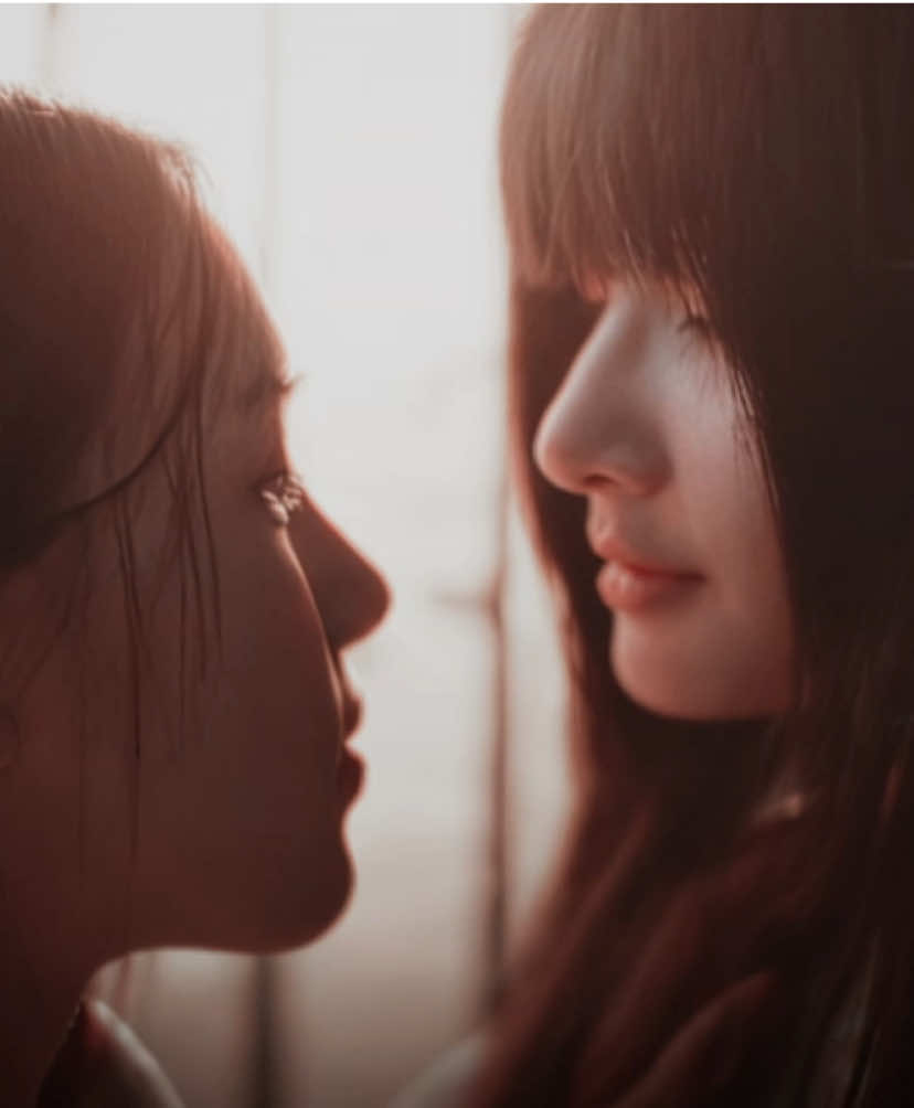 how important will their relationship be at this moment, they will be each other's light. #clairebell #mable_siriwalee #pangjiewr #blejie #glseries 