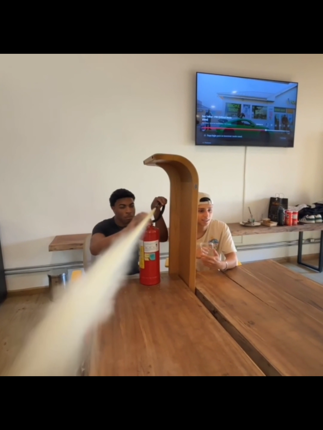 OLHA QUE O ZAGO FAZ KKKKKK #oclenis #zago #sagat #brunojapa #tdz @oclenis @Zago @Sagat_ oficial_ 