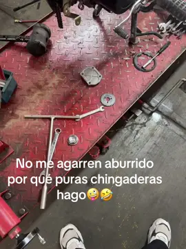 Traigan sus motos para tener algo que hacer🥸#motos#fyp #humor #CapCut 