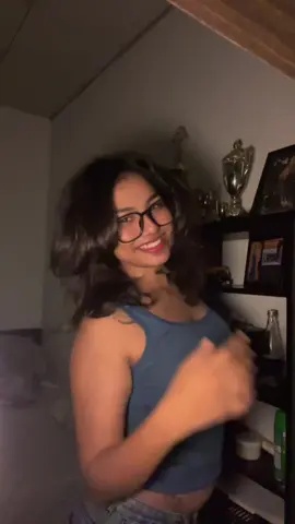 Hair holds memories? #srilankan_tik_tok🇱🇰 #fypシ #blowthisup #fillyourvoid #xo 