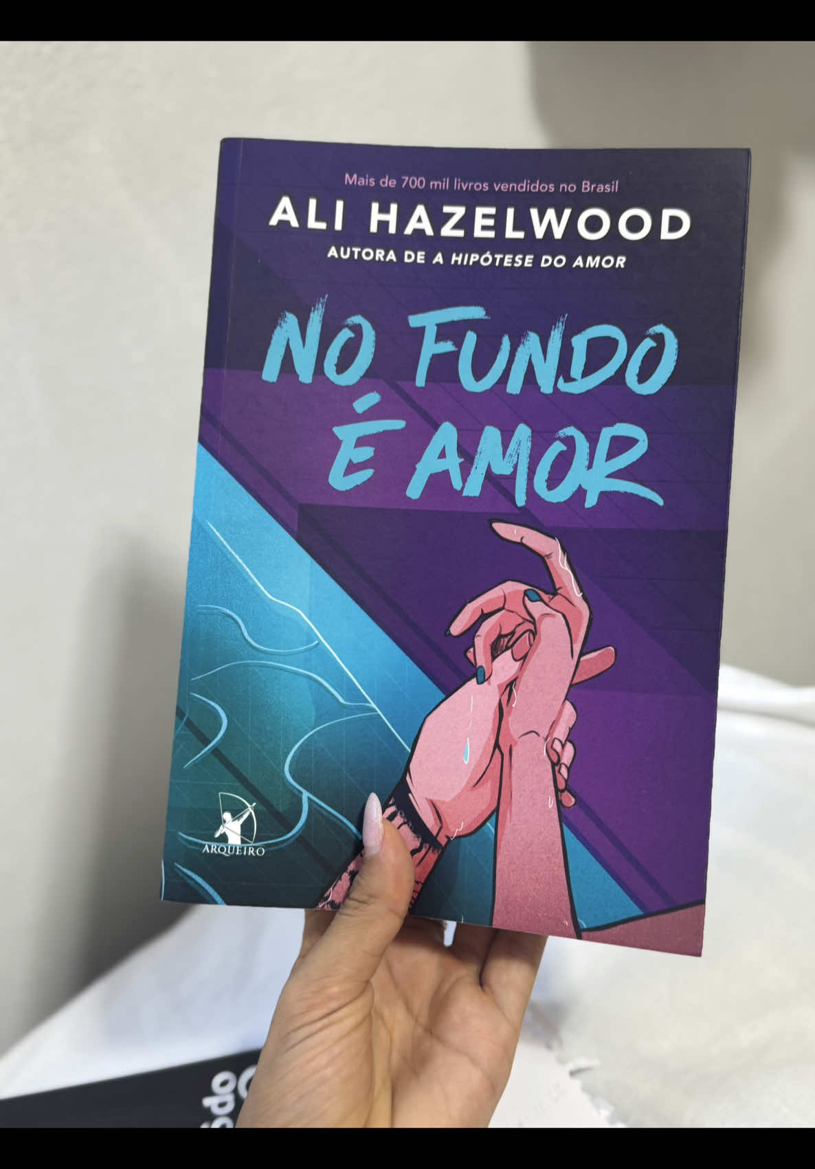 Tenho em PDF, querem? #grupodewhatsapp #livrostiktok #tiktokbookclub #viralllllll #tiktokbook 