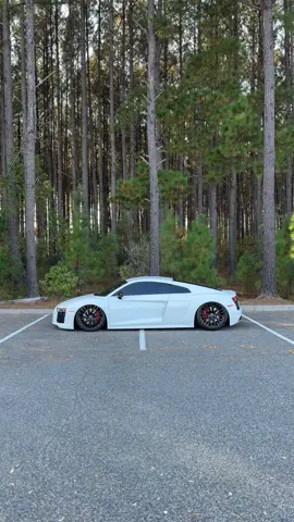 ever seen an r8 on its nuts?