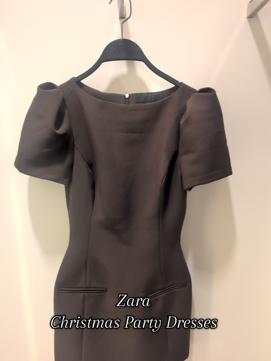 Some gorgeous pieces in @ZARA at the moment 🔥 Quick run in on my lunch so couldn't try any on but definitely going back! #minivlog #dailyvlog #zara #zarahaul #christmasoutfits 