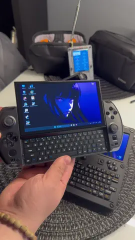 Fav „cyberdecks“  #cyberdecks #linux #raspberrypi 