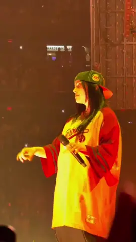 جان خطأ بلفيديو وعدلته 🔥❤ دعمكم يخليني استمر بدون انقطاعيه 🫶👍#رأيكم_بالتصميم_يهمني_جداً #اريده_يصعد😂 #اغاني_عراقيه #بيلي_ايلش #اغاني_مسرعه💥 