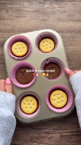 my newest obsession🤤✌🏼 #EasyRecipes #snackideas #sweettreat #nobakerecipe #quickandeasyrecipes 