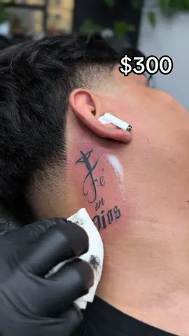 Tatuaje en el cuello 💥 dm para más información 💯 . . . #fyp #tatuajes #parati #foryoupage #viral 