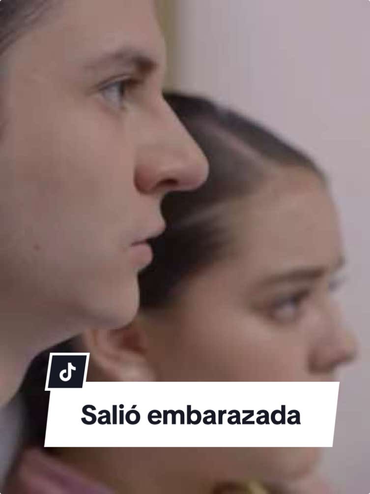 #ElDicho☕: Sonia está embarazada y su mamá quiere cree que ya arruino su vida 1/5  #Televisa  #Drama #ComoDiceElDicho