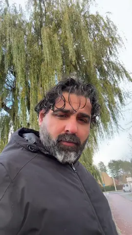 ‏ويا القدر ياما شفنا اشكال وألوان#الشعب_الصيني_ماله_حل😂😂 #كلام_من_ذهب 