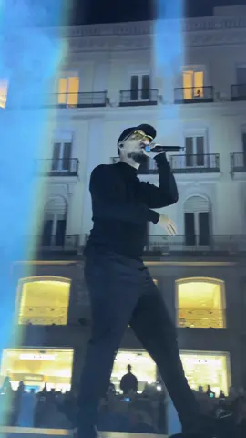 Y si no miro yo , quien mirará por mi @Dellafuente 💚