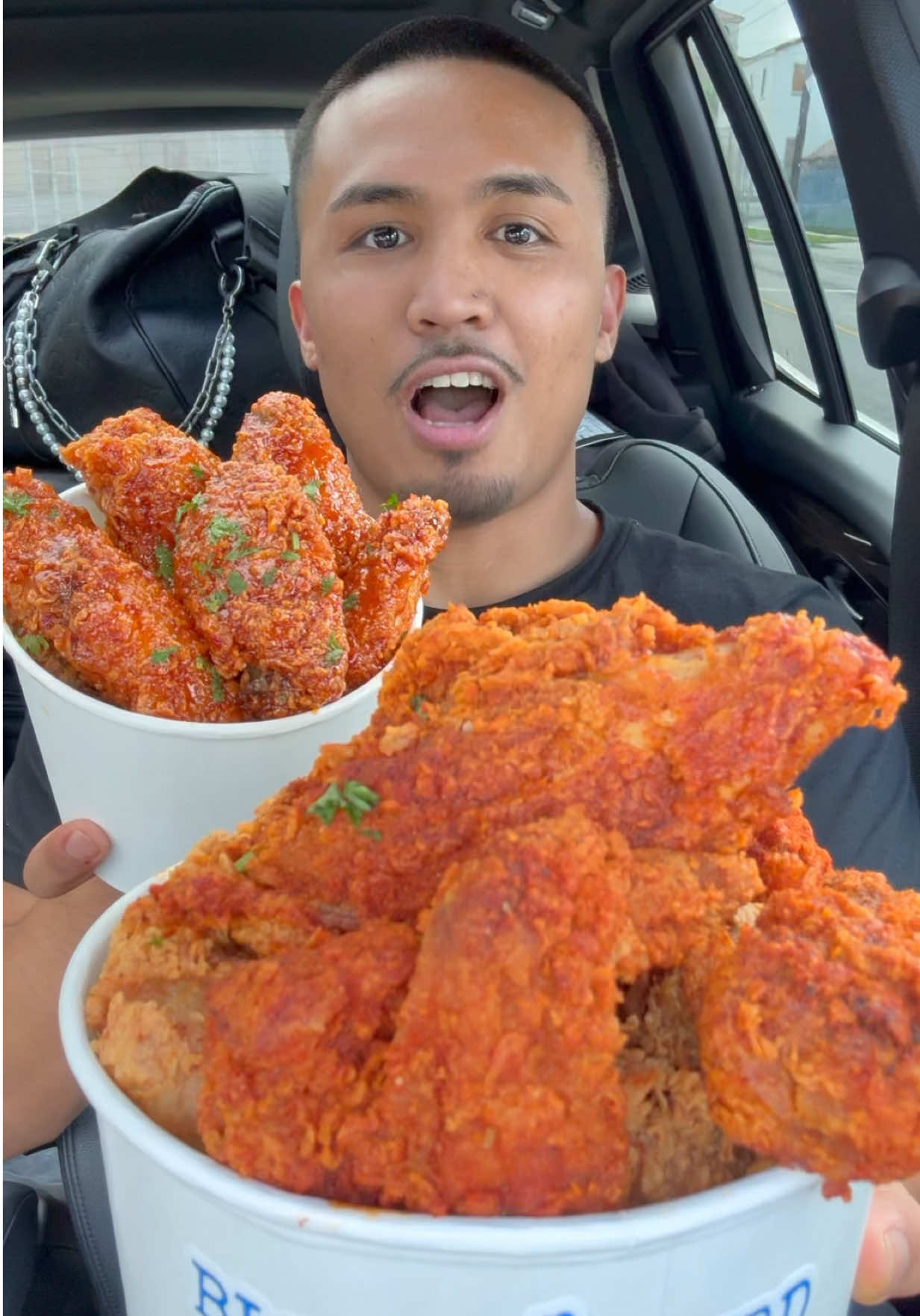 Los Angeles chicken @BleuKitchen #fyp #mukbang #foodreview #chicken #foodtiktok 