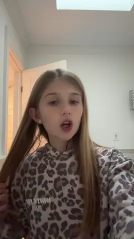 🐆🤍 #fyp #whitefox