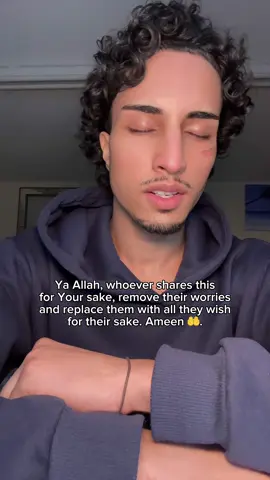 I had to do this video 5 times cause of Kiwi (my love bird). May Allah bless you and us all with goodness, Ameen 🫶. #muslimtiktok #quranrecitation #reminder #ArabTikTok #desitiktok 