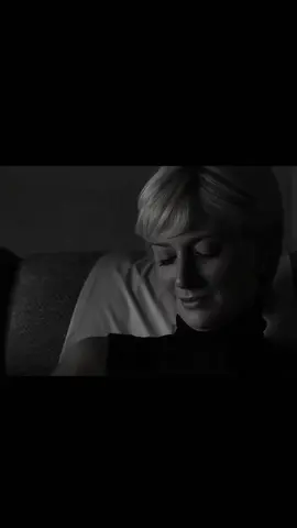 #حزن #طفلهه #وحيده 