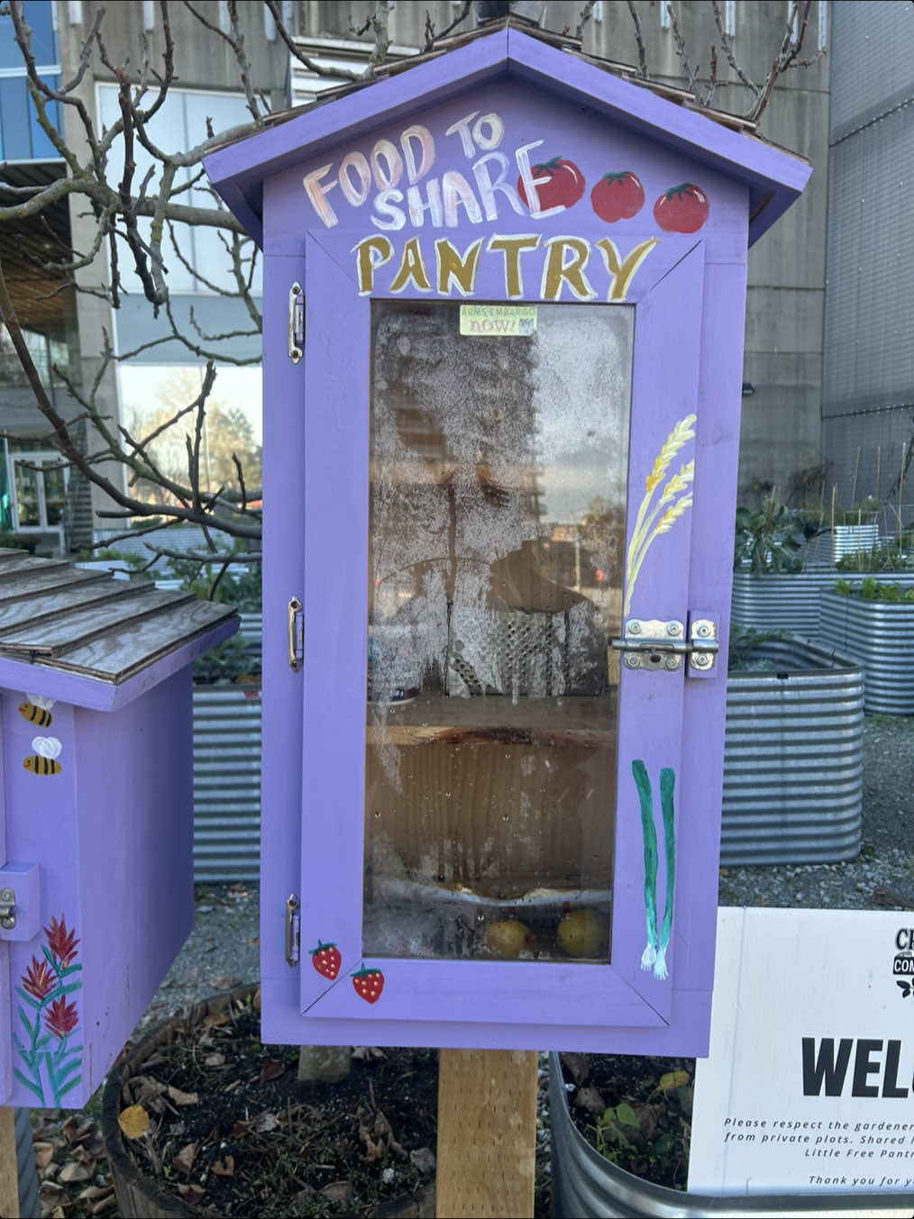 VANCOUVER FRIENDS , let’s fill this up. LETS SHARE! Located in Olympic Village. (Corner of Ontario street) #vancouver #dailyhivevancouver #vancouverlife #vancouverfoodie 