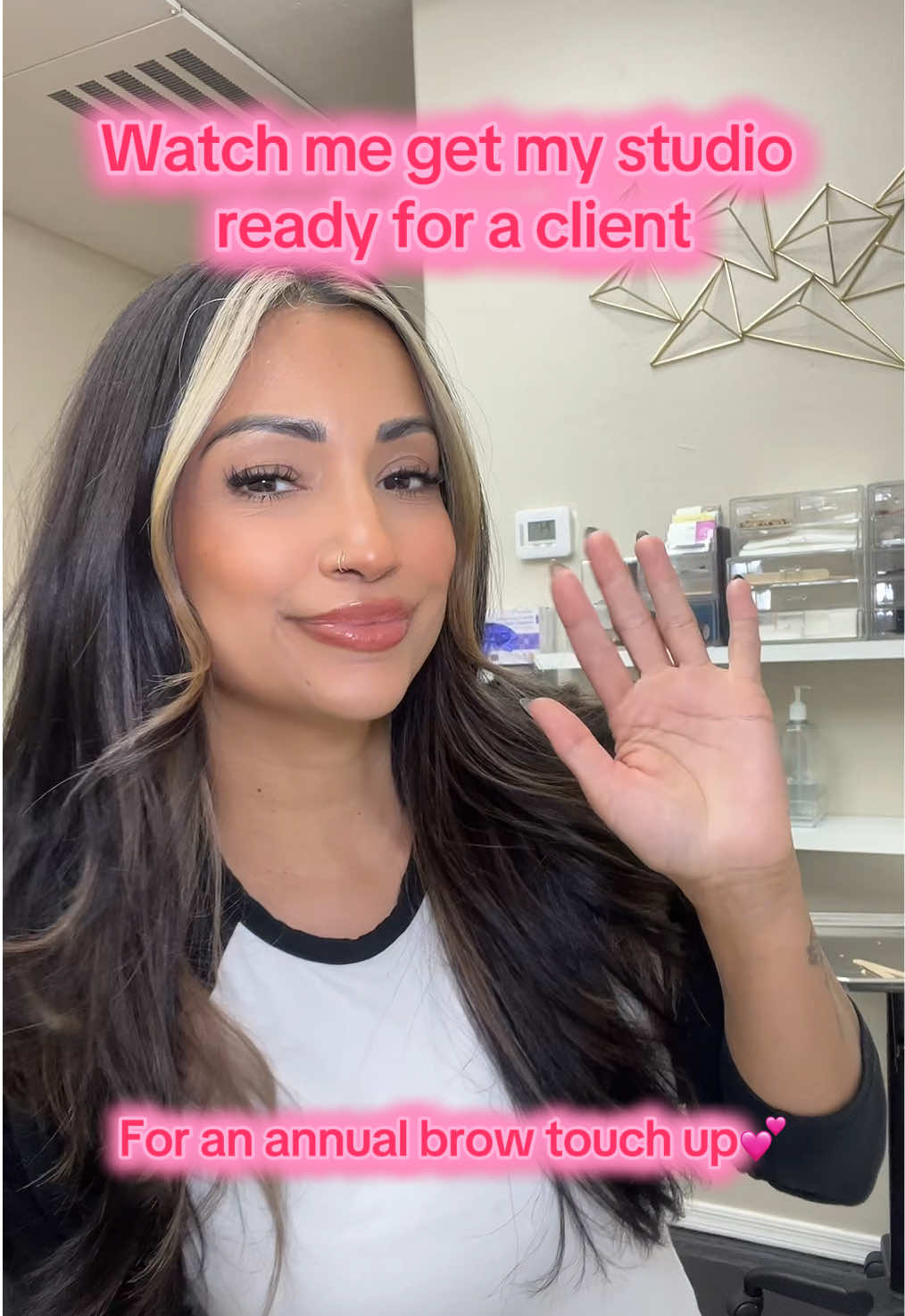 ✨Getting my studio ready for a client✨ IG&FB: AZ BROW SOCIETY Tiktok: @az_browsociety  #pmubrows #esthetician #mom #wife #arizona 