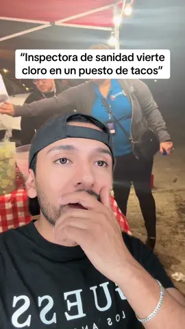 Inspectora de sanidad fue captada vertiendo lejía o cloro en comida de un puesto de tacos en Denver, Colorado #denver #colorado #tacos #inspector #osmarus 