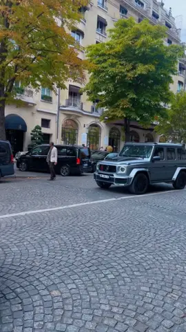 La rue de panam avec les V8 #pourtoii #cejour #live #fyp 🥰