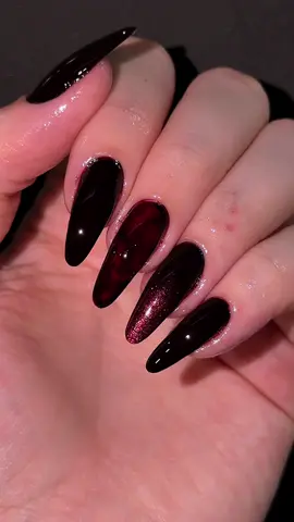 Vampire Nails Cole este ID no buscador do @Mercado Livre  • XPPL5I-78ZG No Mercado Livre nossos produtos favoritos ficam ainda melhores com as ofertas da Black Friday, são R$100 milhões em cupons, parcelas sem juros no cartão Mercado Pago e frete grátis a partir de R$19!  #unhas #nails #nailtutorial #MeusFavsDoMercadoLivre #MercadoLivre