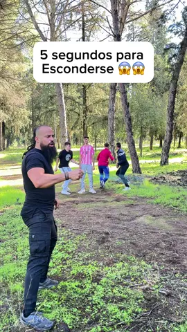 5 segundos para esconderse de una 🍊 tienen estos máquinas #maquina #azogue #tirar #honda #bro #paella #😂 