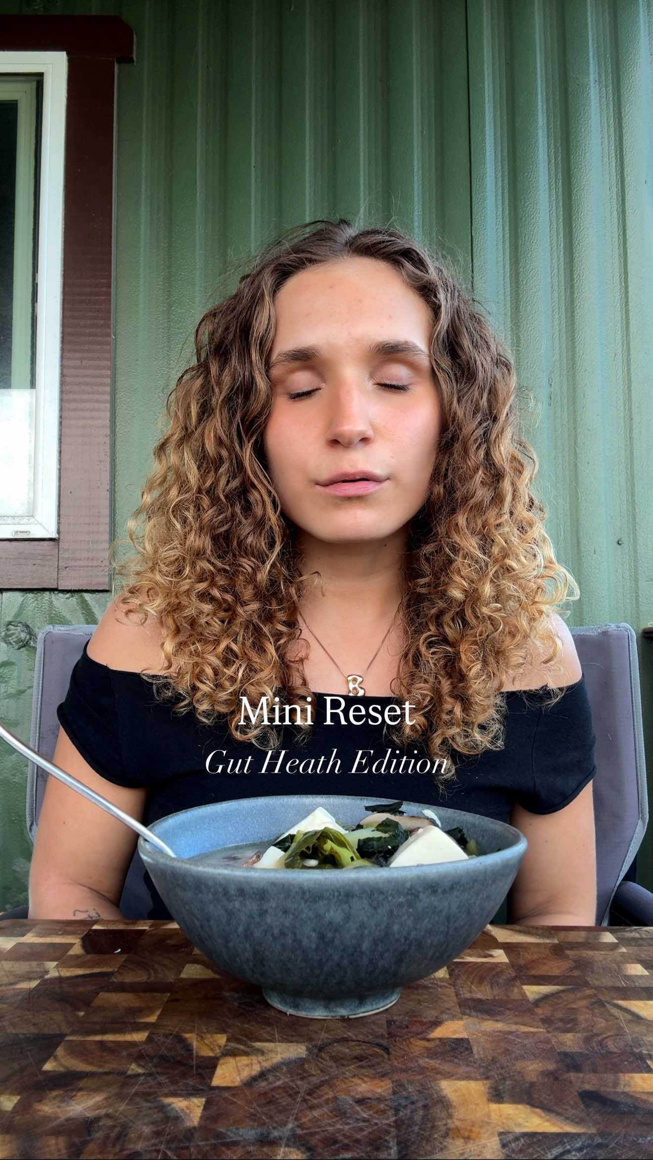 Gut Health mini reset 🍲🫚 Welcome to Mini Resets where we make a sip, a prep, and a shift to help us feel our best. This Mini Reset is focused on our gut health. When it comes to the holidays, it can be hard to keep our gut health in check. Here is a mini reset that you can do when you’re feeling bloated, backed up, or you just need to refresh!  The full reset breakdown with recipes is live on my Substack. (If you’re already on my Substack, it’s waiting in your inbox!) #healthyrecipes #EasyRecipe #foodasmr #wellnesstips #guthealth     