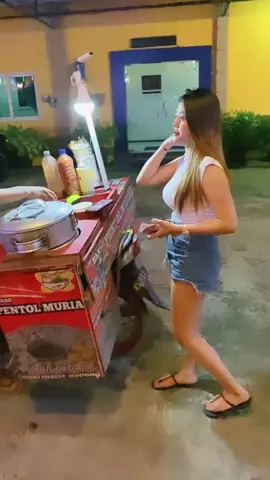 enk dodol pentol gk resiko 😀 #fyp  #fyppppppppppppppppppppppp  #pati  #fypage  #pentolviral 