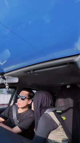 Lagi rame kasus, Beruntung nya gua dapet wanita 10th belom pernah ada sama sekali Riwayat Selingkuh! Usaha lagi hancur pun dia tetap stay sma gua.  sial nya dia dapet laki