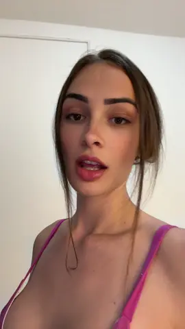 Será que é mimada kkkk