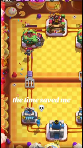 the time saved me 💀#viral #diffence #fyp #meme #clashroyale 