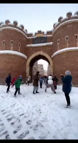 صنعاء ثلوج 😱 #اليمن_صنعاء_تعز_اب_ذمار_عدن_وطن_واحد #مشاهدات40مليون #اليمن_اصل_العرب #علم_اليمن_في_الذكاء_الاصطناعي #اليمن_الحظاره_التاريخ 