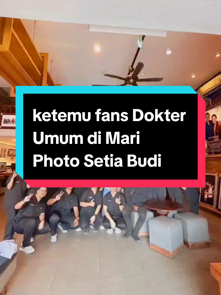 Alhamdulillah terima kasih buat kalian semua yang sudah jadi followers ku di TikTok,mereka adalah dokter umum dari berbagai daerah di Indonesia bahkan ada dari Papua mau ISIP, selamat bekerja di Dolok Sanggul, sukses buat kalian semua dan baik-baik lah bekerja#dokter #viral #isip #foryou #fyp 