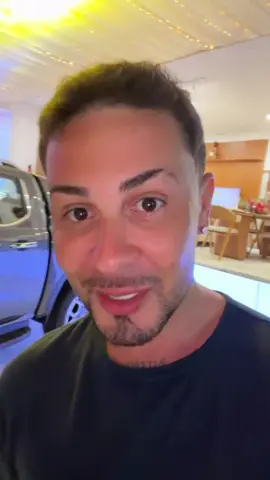 Ação do caminhão de prêmios do Carlinhos lá no insta dele 💗 #carlinhosmaiaof #ranchodomaia #girassol #fyp #viral