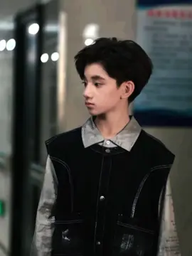 #lingjunxian凌俊贤🇨🇳 #jangan?lupafollowdanlike #semogafyp #fyp #followme #chinaa 