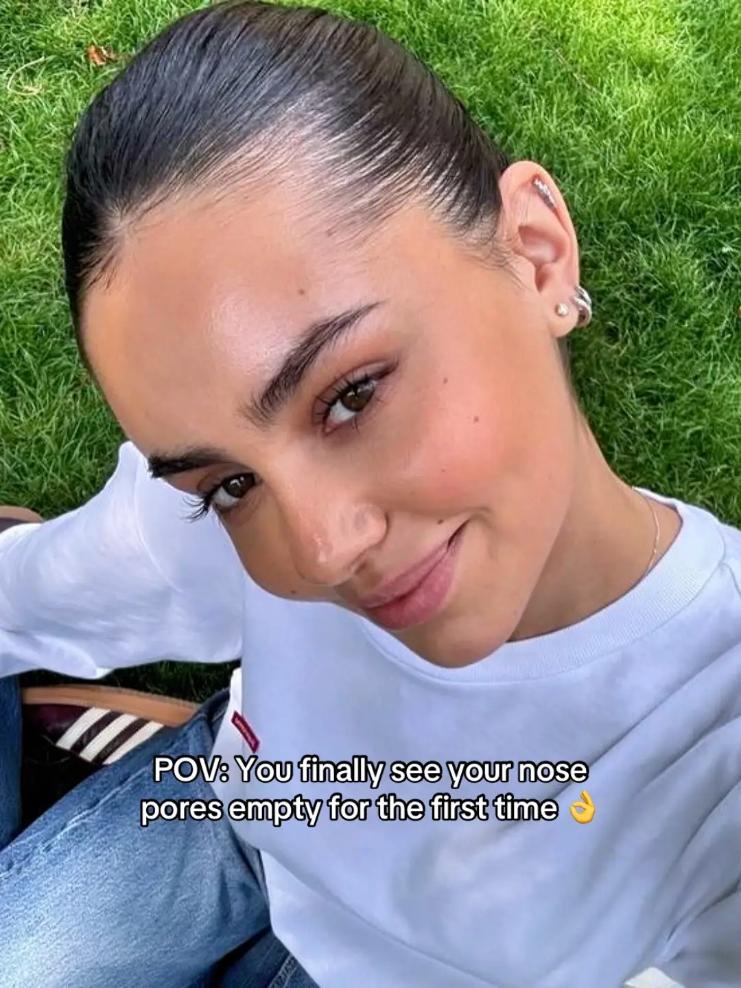 #wellnesstips #microhabits #Lifestyle #SelfImprovement #wellnesstok 💧 Hydration level: 👌 🥇 Additional skincare tips: 👌 🌈 Overall skincare routine: 👌