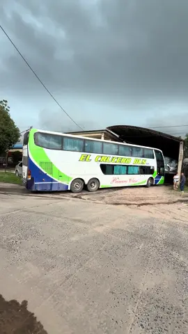 La Máquina 🚀😮‍💨 — — #fypシ゚viral #fyppppppppppppppppppppppp #buses #viral #famous 