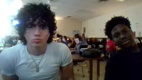 no trio sadly #fyp #looksmax #bp #lookism #mogging 