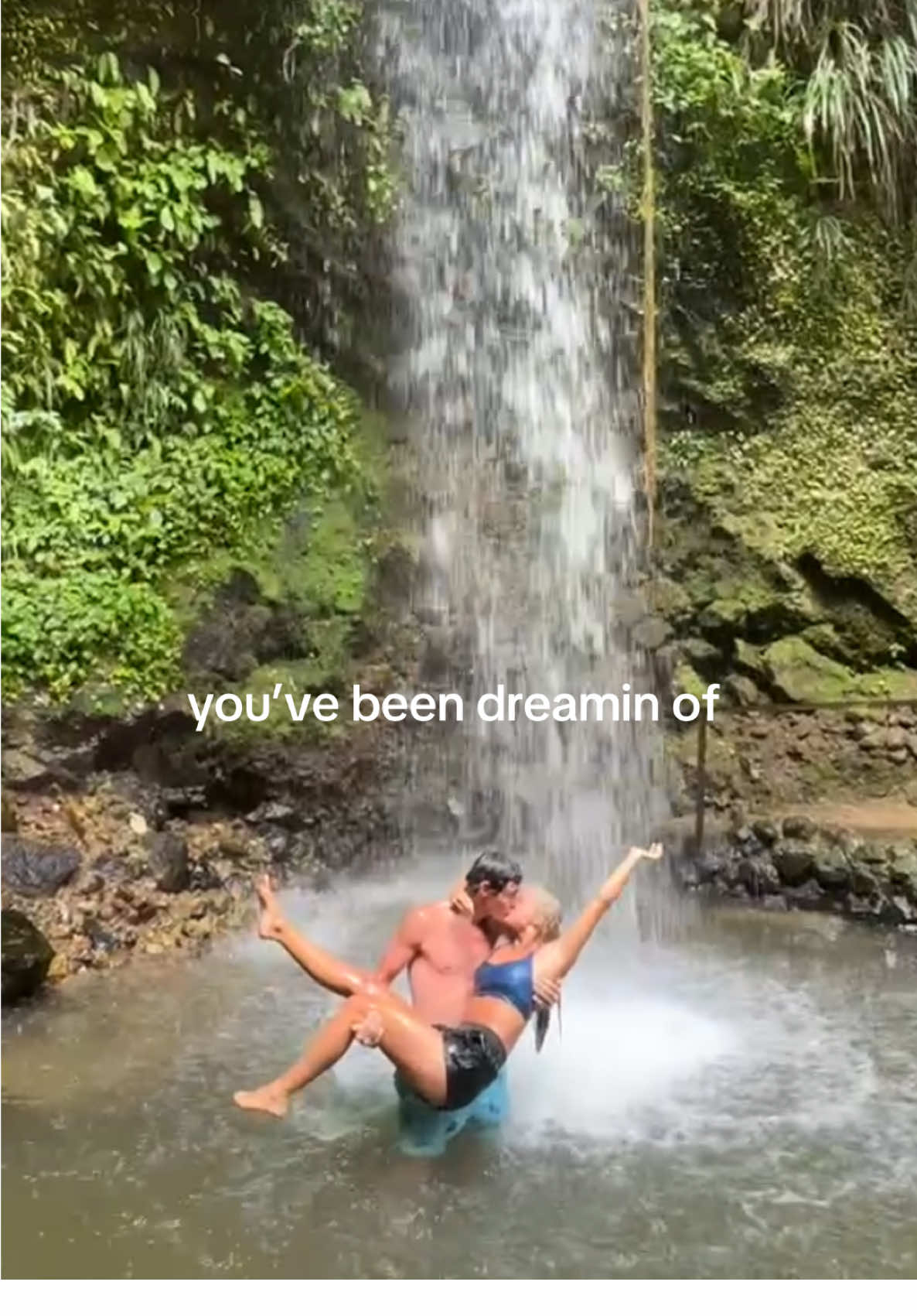 we aren’t swifties but couldn’t pass on this trend #fyp #ophelia #travel #couples #youngmarriage 