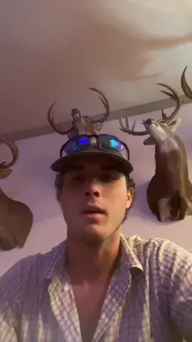 @Charlie Parolli likes it up the rear end supposedly #tools #fyp