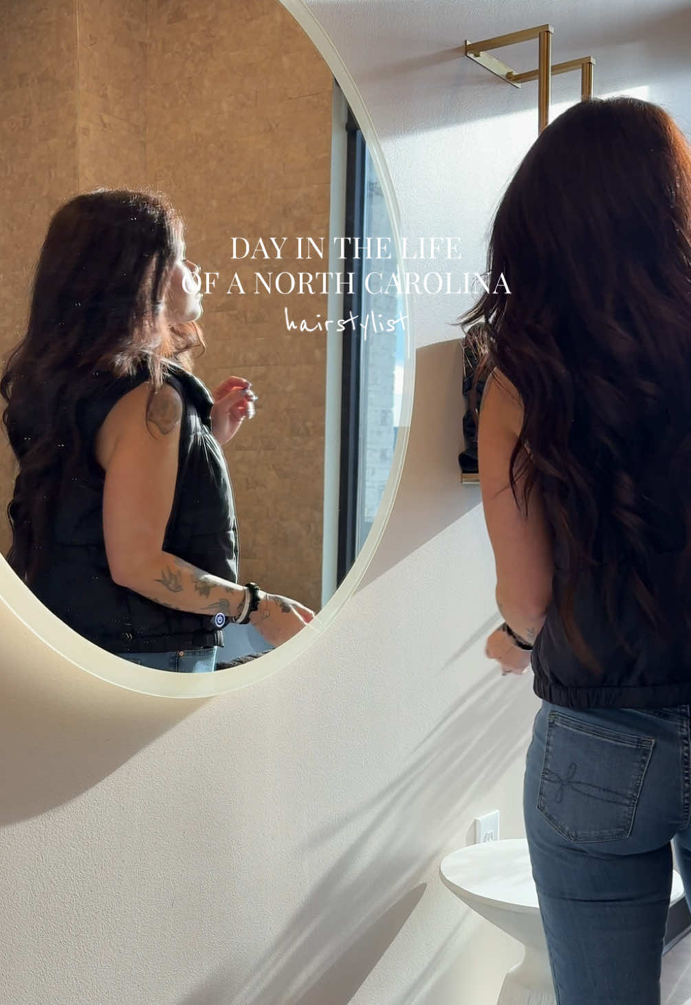 spend a day in my life with me 🫶 #dayinthelifeofahairstylist #northcarolinahairstylist #raleighhairstylist #hairstylistsoftiktok #salonsuite 